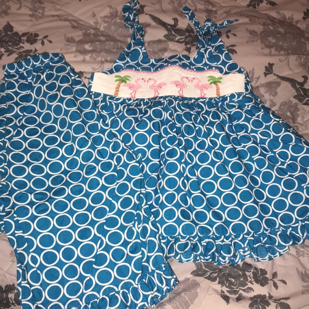 Flamingo 🦩 smocked outfit